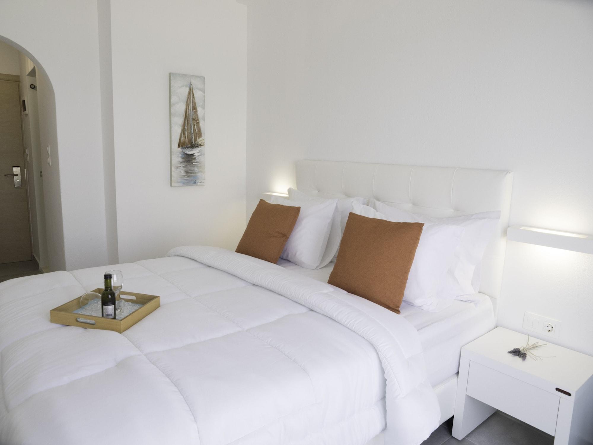 Amaryllis Beach Hotel Chrisi Akti  Bagian luar foto