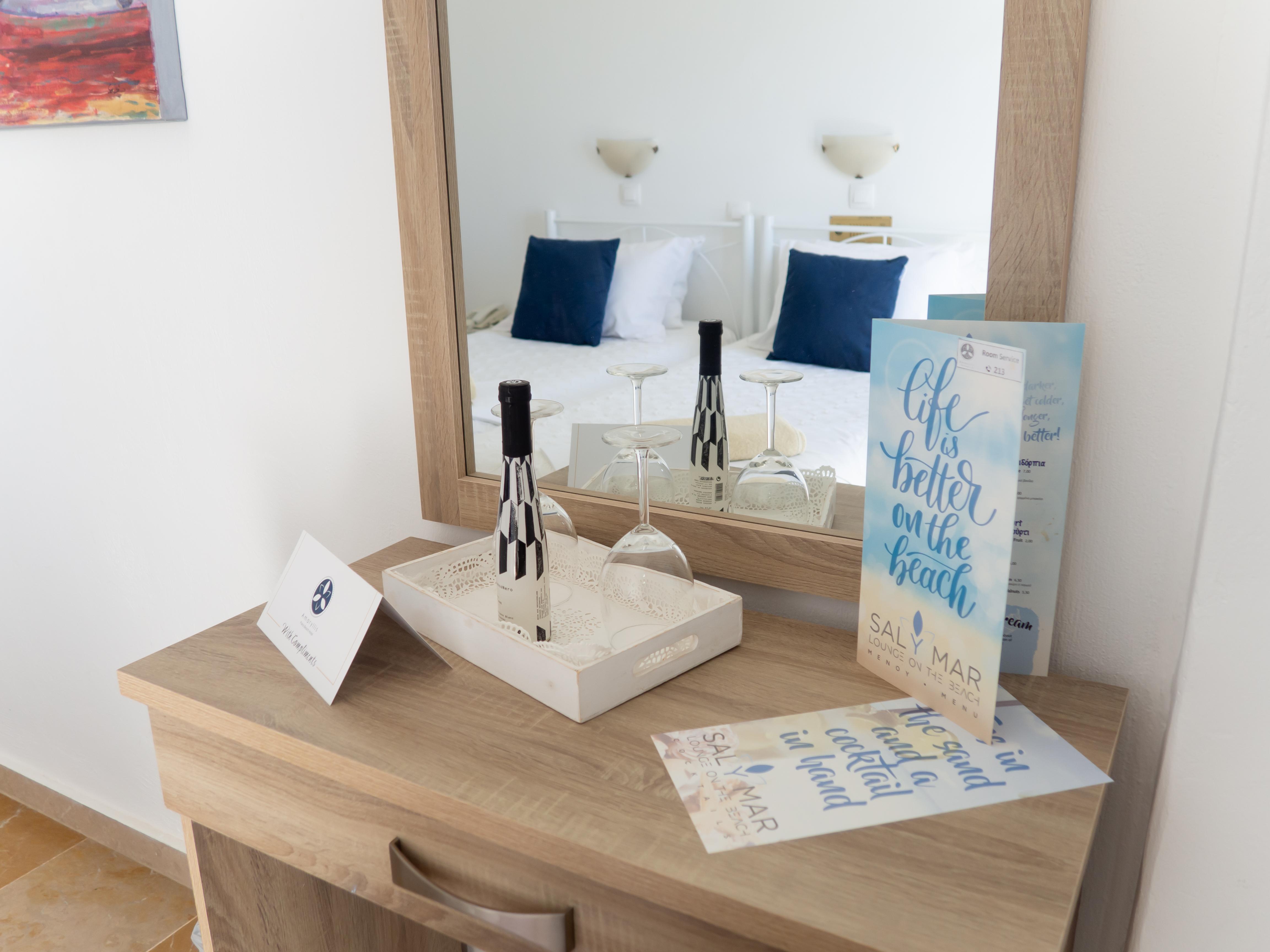 Amaryllis Beach Hotel Chrisi Akti  Bagian luar foto
