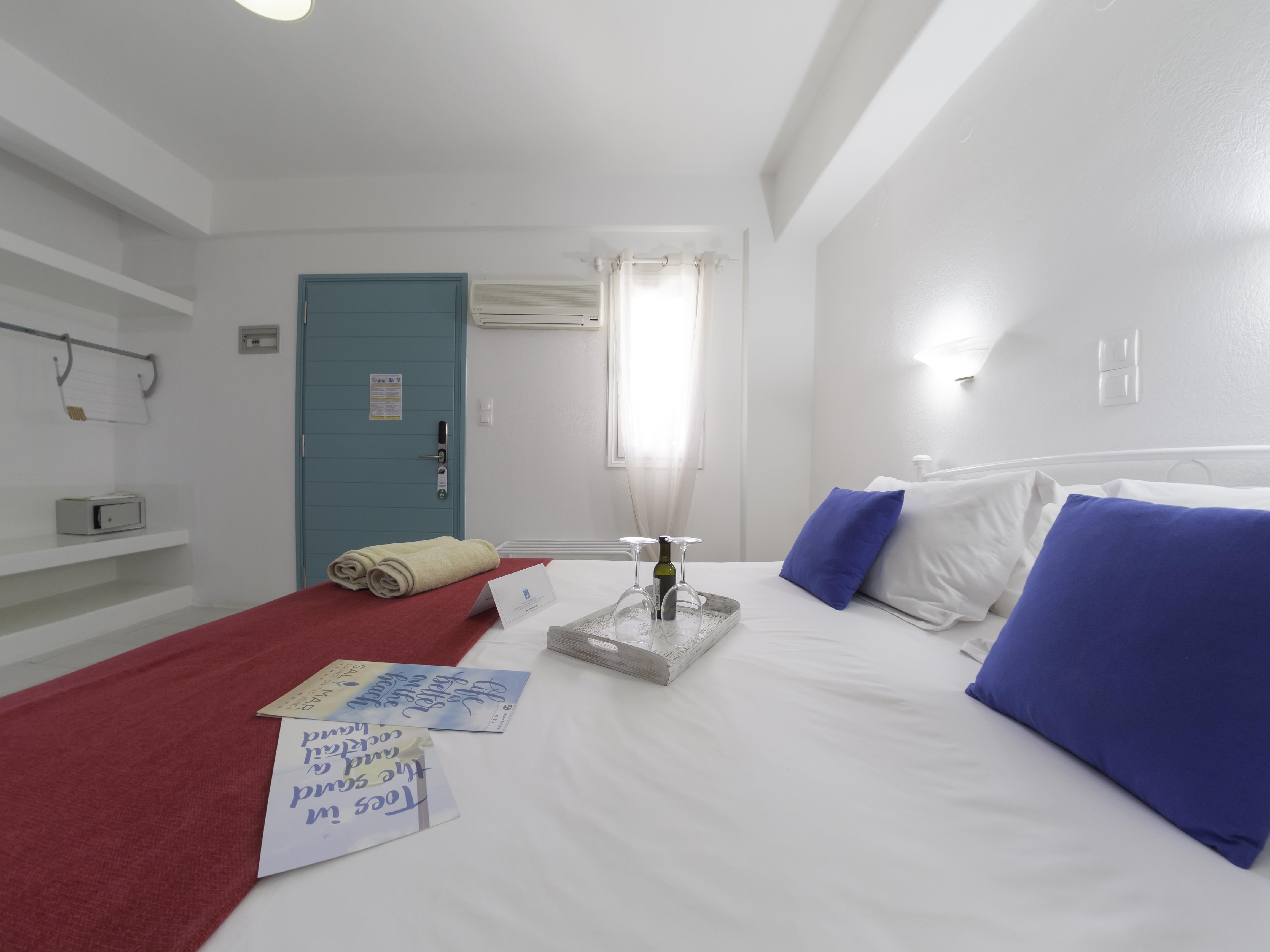 Amaryllis Beach Hotel Chrisi Akti  Bagian luar foto